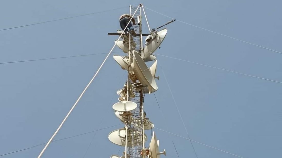 صور: الكيبل الضوئي لا يصل إلى منازل القائم وشركات الإنترنت “تخدع” المستخدمين!