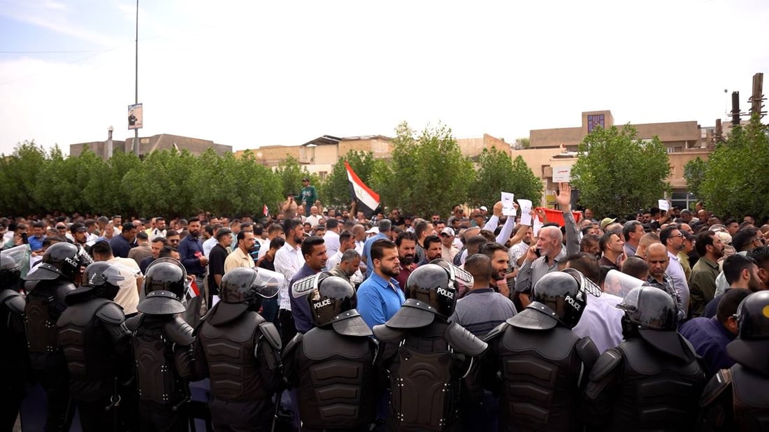 واسط وبابل تدعمان مطالب التربويين لكن “عودوا إلى مدارسكم”