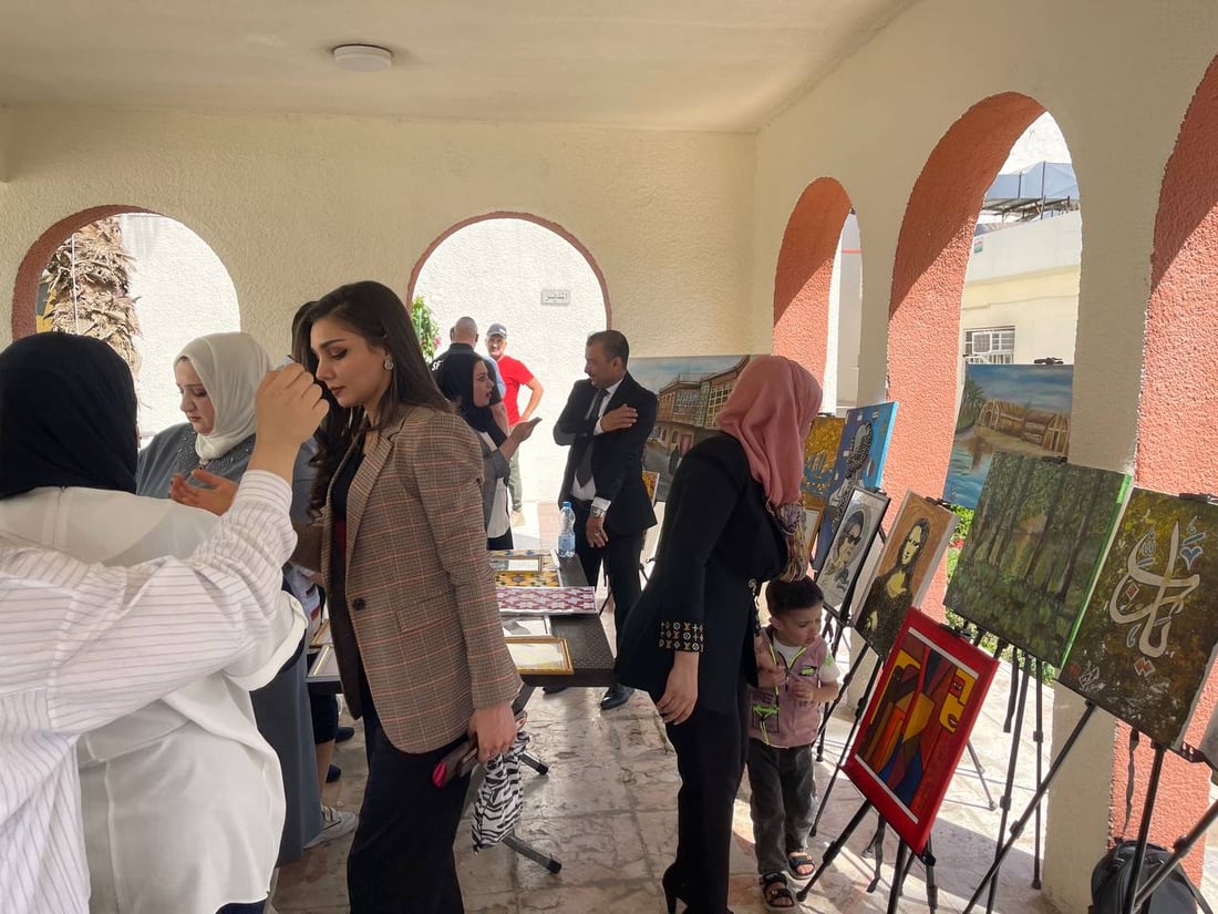 بالموناليزا وأم كلثوم.. الدفاع تفتتح بازاراً خيرياً في مقر التوجيه المعنوي (صور)