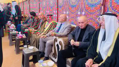 بمنزله في الحي العربي.. نائب موصلي يتقبل التعازي بوفاة ولده (صور)