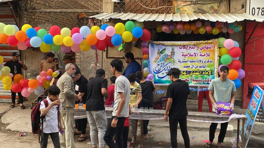 صور: حلوى وعصائر وأناشيد.. الاحتفال بمولد الإمام المهدي متواصل في الناصرية