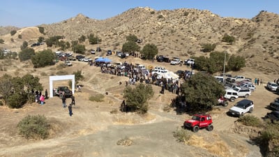 پێشبڕکێی ئۆتۆمبێلی ئۆفڕۆد بەڕێوەدەچێت