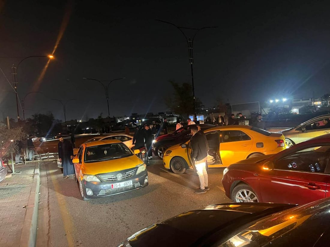 تظاهرة ليلية تغلق طريقاً حيوياً في كركوك احتجاجاً على إزالة البسطات