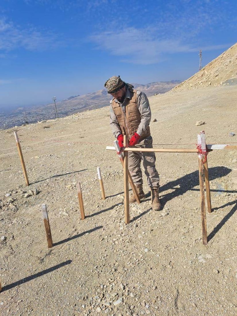 “لەناو پرۆژە گەشتیارییەکاندا کێڵگەی مین هەیە”