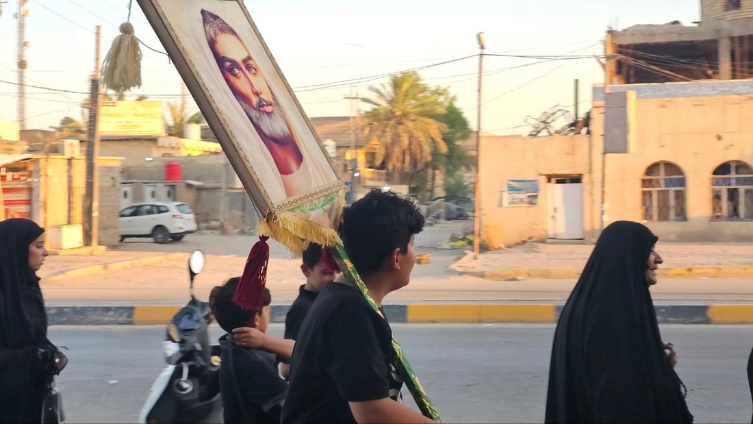 صور: مشاية “بنات الحسن” انطلقت في طويريج