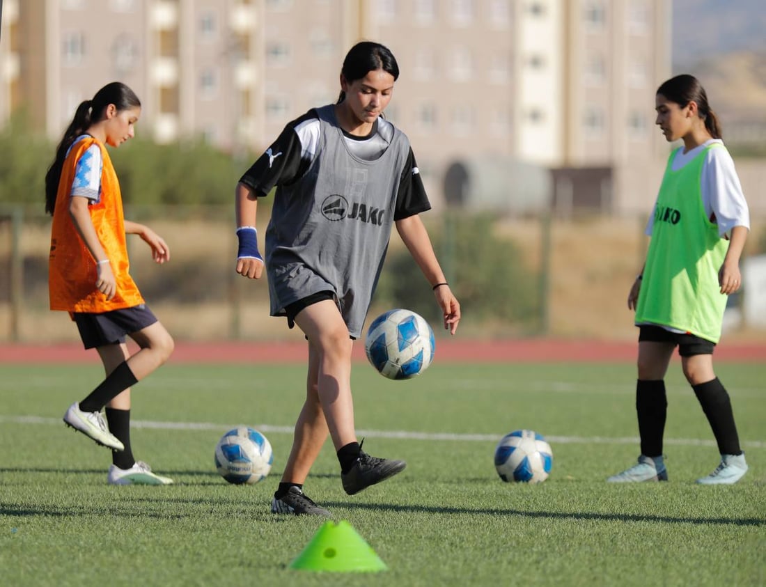 صور: فتيات العراق يتدربن في زاخو.. المدرب اختار 15 لاعبة لمنتخب الناشئات