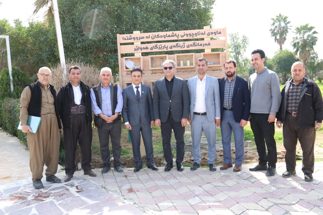 هەولێر؛ لە رۆژی ژینگەی شارەکەدا 7 تابلۆی هۆشیاری لە پارکەکان دانران