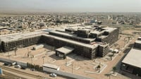 صور: سحب العمل من الشركة المنفذة لمشروع مستشفى الزبير ب...