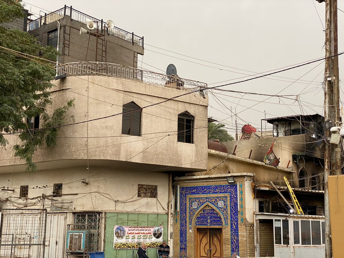 صور وتفاصيل أوسع عن حريق الكرادة.. العاملات لم يخرجن من حسينية بل من مكتب توظيف