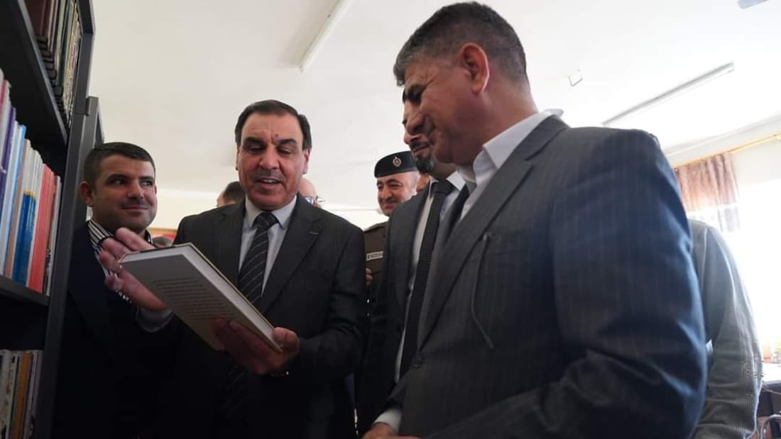 ثانوية تلعفر للمتفوقين تستحدث مادة “المطالعة المكتبية” وتحصل على ألف عنوان (صور)