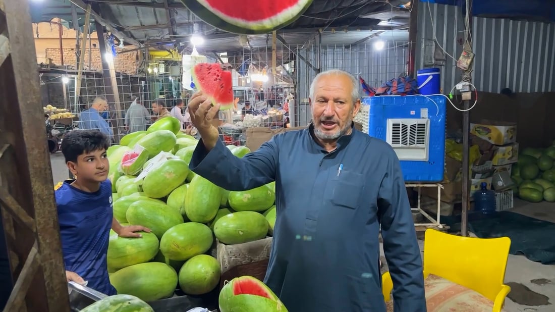 Farmers in Hit supply dawn-harvested crops to local markets
