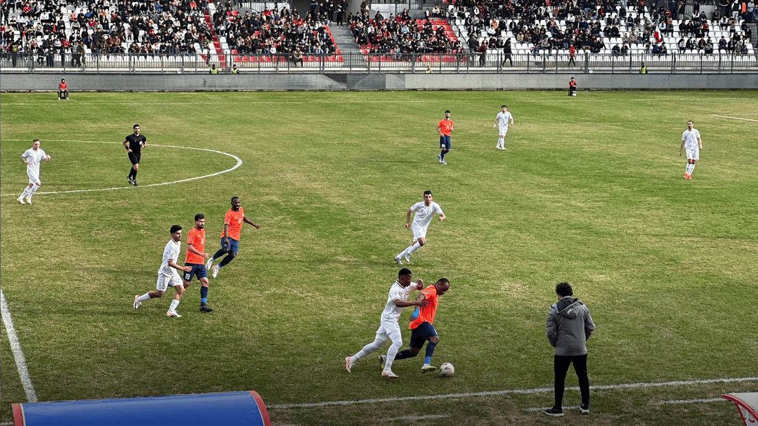 زاخۆ بۆ یه‌كه‌مجار له‌م وه‌رزه‌ له‌ یاریگه‌ی خۆیدا دۆڕا