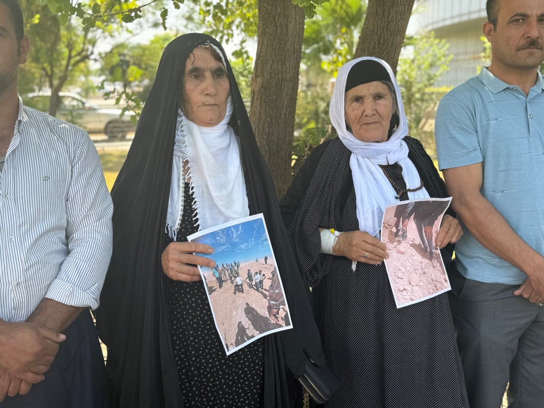 “رێز لە گۆڕى ئەنفالکراوانمان بگرن و بە شۆفڵ و حەفارە هەڵیان مەدەنەوە”