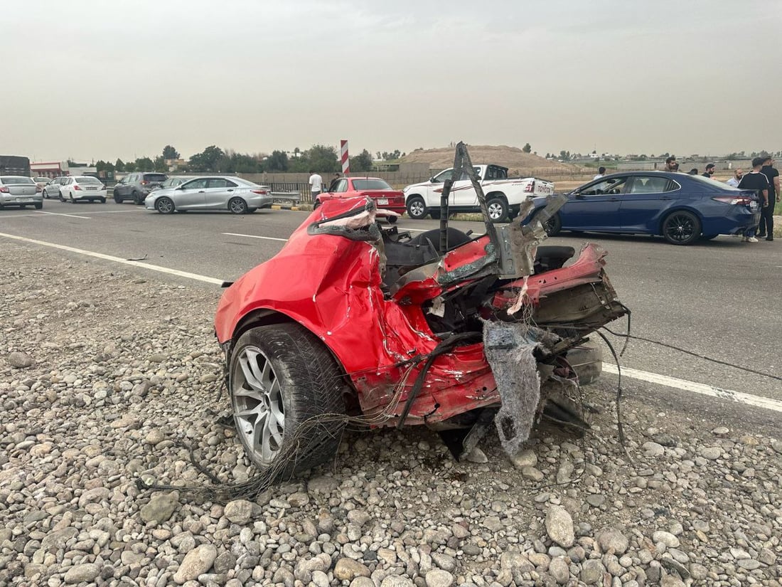 دوو خوێندكاری زانكۆ گیانیان لەدەست دا و ئۆتۆمبێلێک بووە سێ پارچە