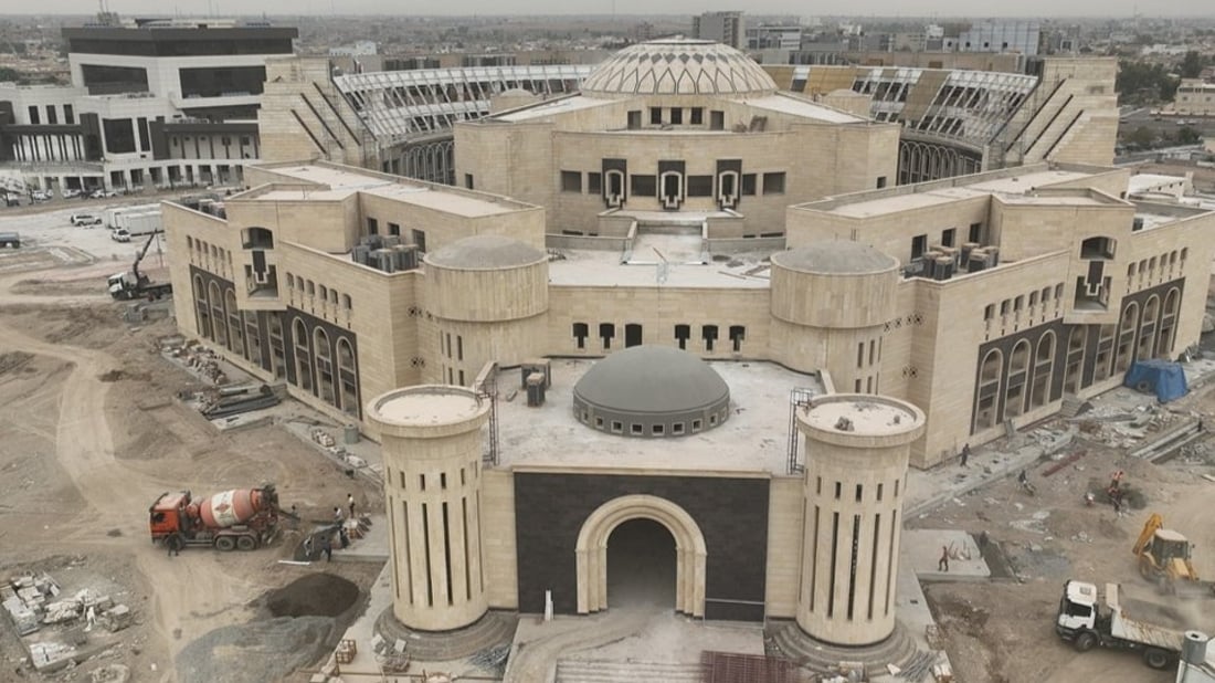 صور: مبنى محافظة نينوى الجديد بلمسات آشورية.. نسبة الإنجاز 85%