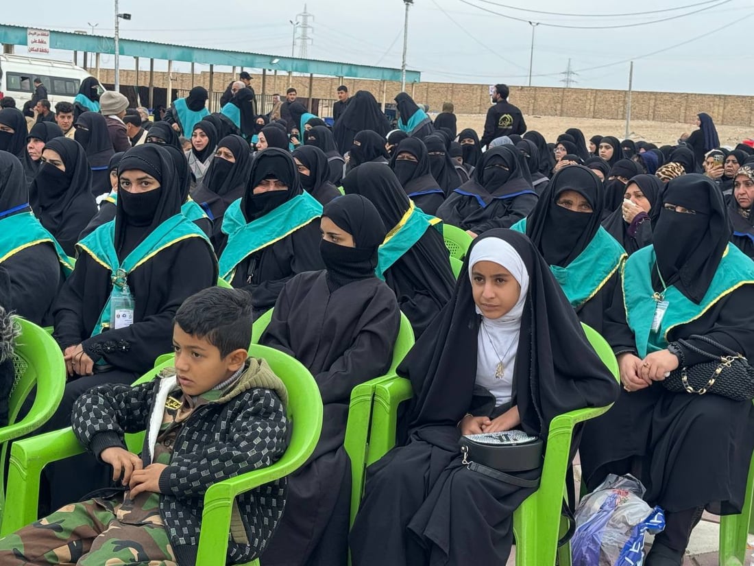 صور: الزبير ترفع الراية السوداء فوق خطوة الإمام علي حزناً على الإمام الكاظم