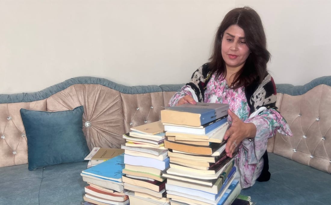 مامۆستایەکی چۆمان بە 100 کتێبەوە هاتە ناو هەڵمەتەکەی 964ـەوە