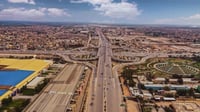 تجاوزات 20 عاماً اختفت وبدأ تأهيل سوق الحلة الكبير.. الم...
