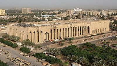 إعلام عربي: العراق ينفي إخلاء السفارة الأميركية في بغداد