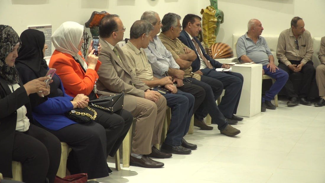 صور: سيدة كردية في متحف حمورابي تروي أوجه الشبه بين حضارة بابل وكردستان