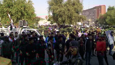 تظاهرة جديدة لمحاضري مدينة الصدر عند المنطقة الخضراء.. “التصعيد قادم”