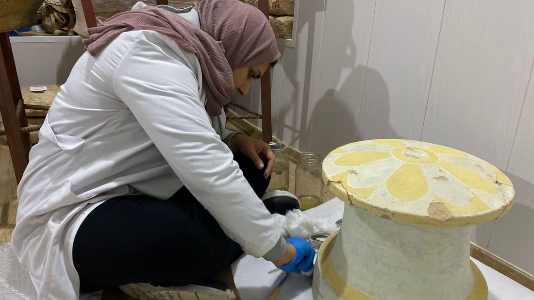 صور: أربيل وبغداد تفحصان 100 قطعة آثار في كويسنجق.. لأي حقبة تعود؟