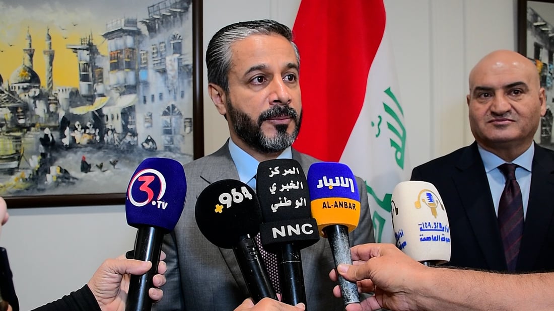 الوزير نعيم العبودي لا يمتلك المال.. رواتب طلاب التميز مصدرها كليات أهلية