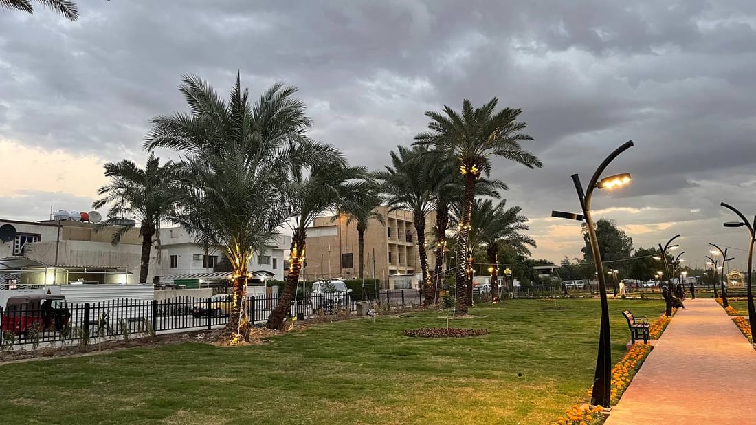 بغداد: أهالي حي الأمانة لا يصدقون.. هكذا تبدو ساحة “السكراب” الآن (صور)