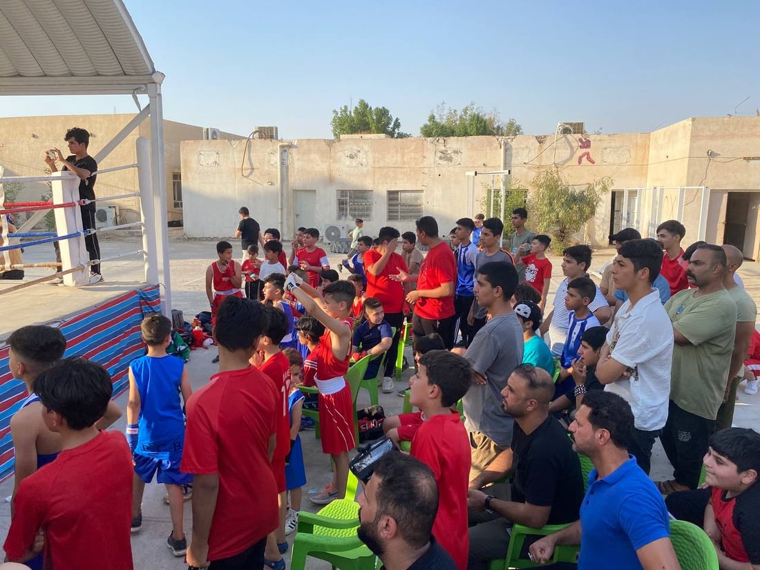 نزالات مشتعلة بين أشبال الحشد وذي قار في بطولة للملاكمة (صور)