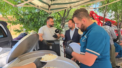 دەمەو جەژنە و خێرۆمەندان هەژار و کەمدەرامەتان بەسەر دەکەنەوە