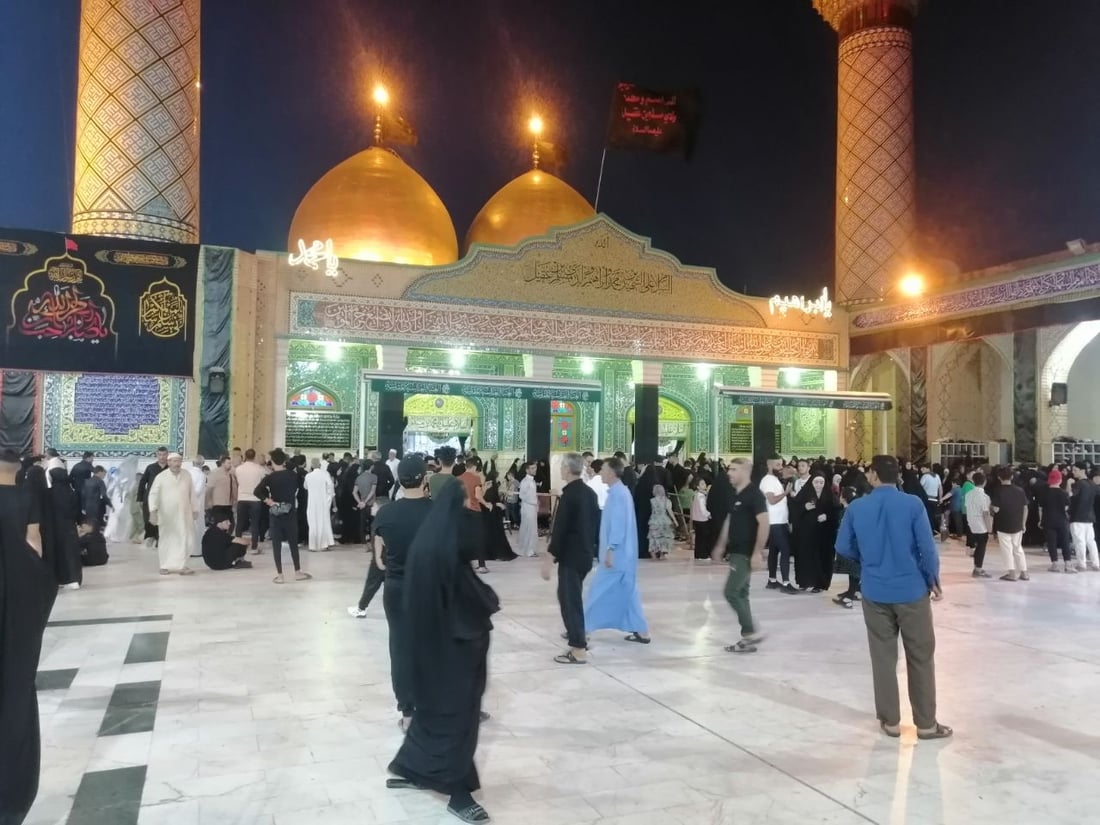 صور من المسيّب هذه الليلة.. الآلاف يحيون ذكرى وفاة أولاد مسلم بمشاركة 40 موكباً