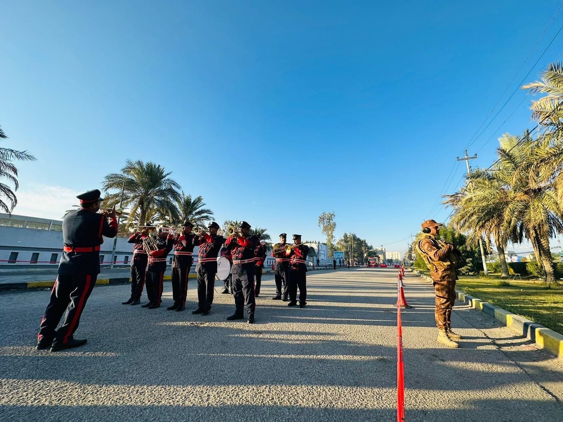 رجال دين صوتوا.. صور من صباح الاقتراع العام في النجف