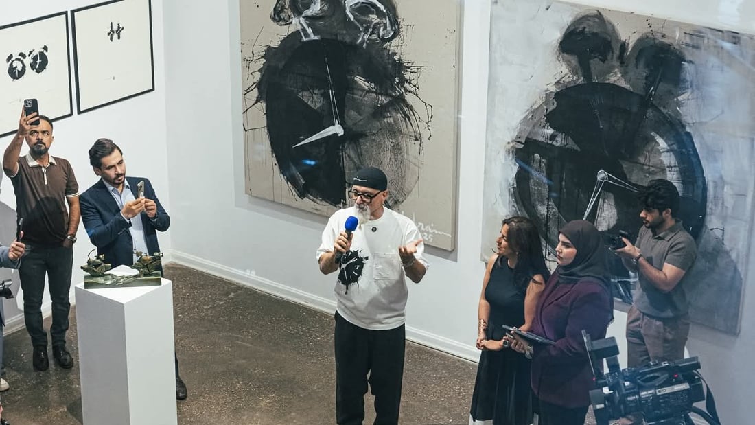 بعد 3 عقود من الغياب.. أحمد البحراني يوقظ الزمن بمعرض تشكيلي في الكرادة