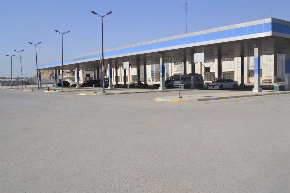 ظاهرة “الجابك” تعطل “كراج البيّاع”.. السلامة آخر اهتمامات “الكيّات” والركاب