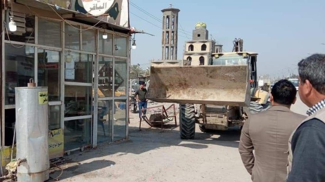 صور: التجاوزات تخنق شوارع الحلة واتهامات حكومية لمتنفذين بإفشال حملات الإزالة