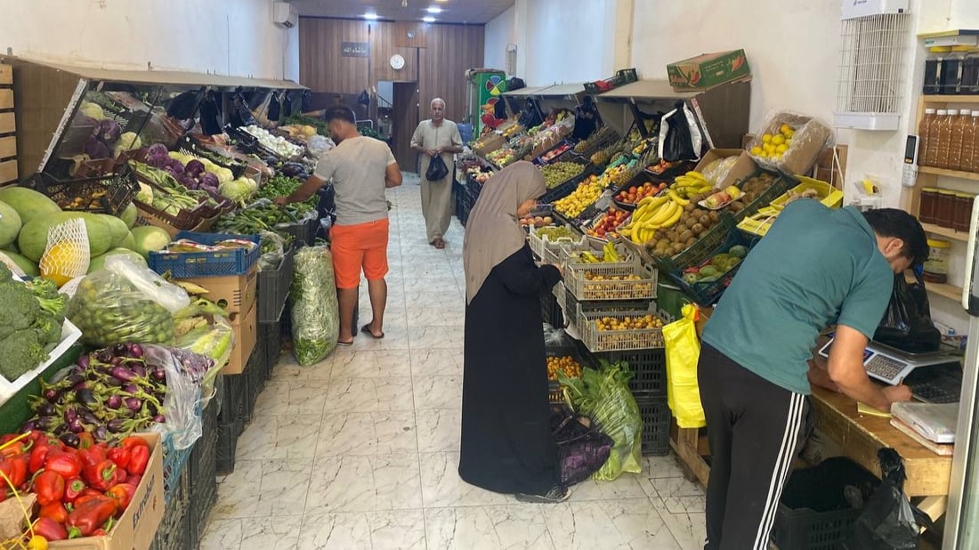 صور: علوات هيت المكيفة تبيع “المانجوستين” الهجين النادر.. وكلّ شيء طازج