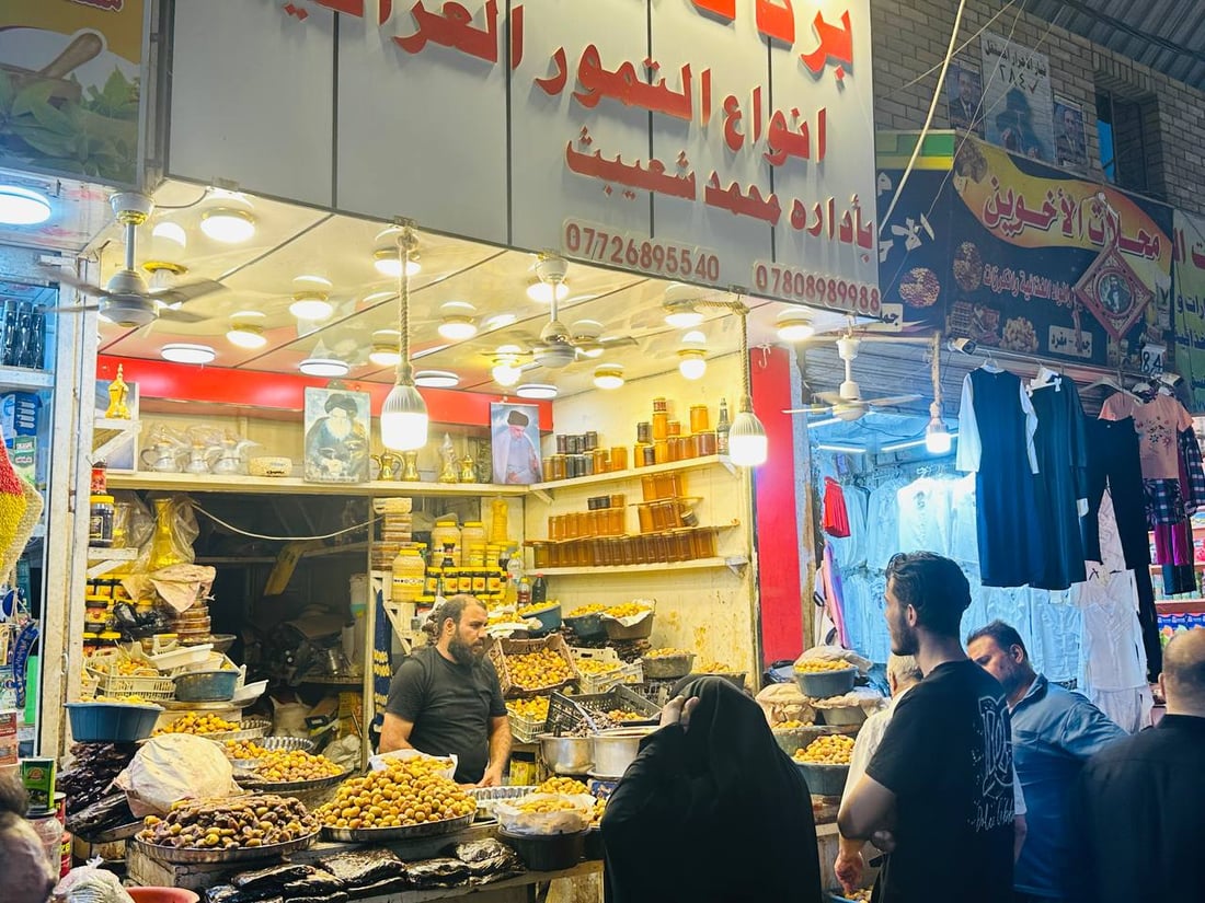 صور: الآن يجب أن تخزنوا الرطب والتمر.. باعة الكوت يتوقعون ارتفاع الأسعار