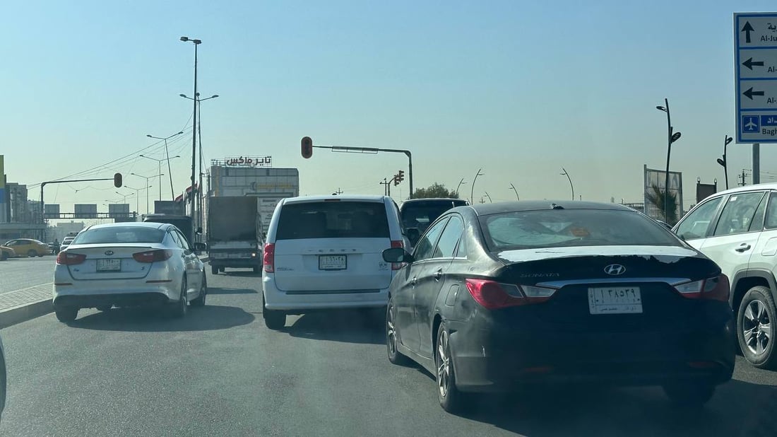 زحام خانق في شوارع البصرة.. انتهت العطلة وأعمال الصيانة فاقمت الأزمة (صور)