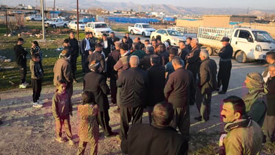 دانیشتووانی گەڕەکێک دژی دابەشکردنی زەویەکانیان بەسەر فەرمانبەراندا گردبوونەوە