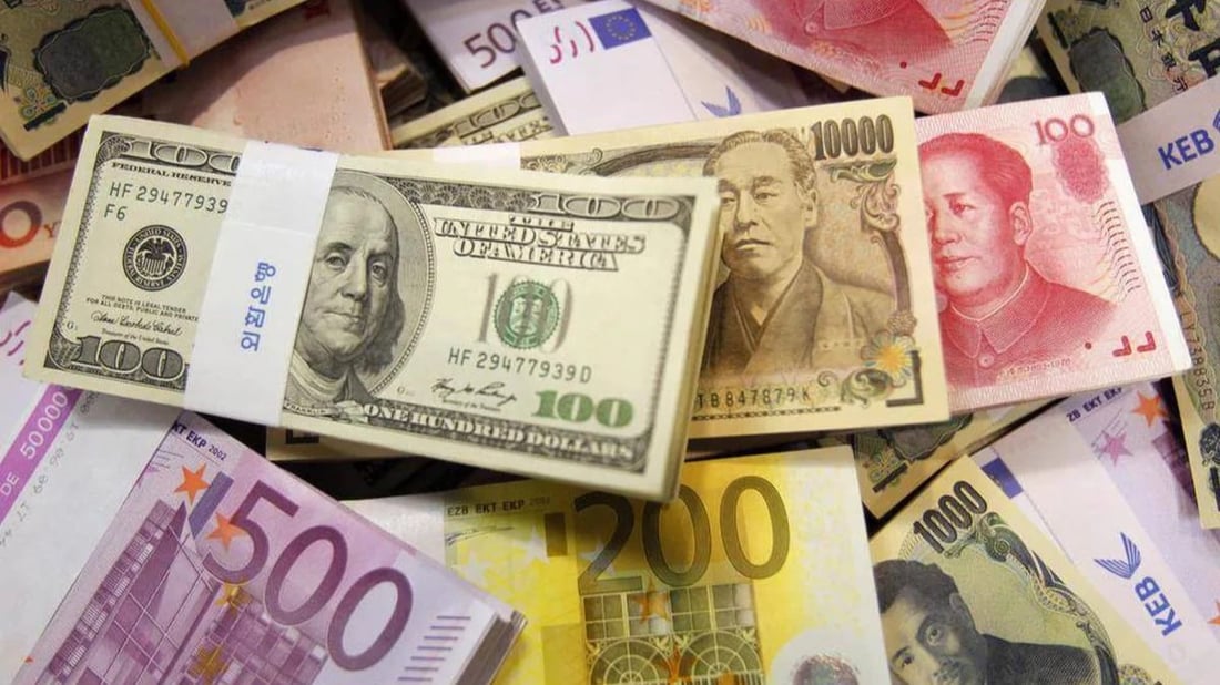 Daily currency exchange rates