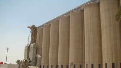 اعتقال متهم ادعى إمكانية التوسط لإغلاق قضية اختلاس في سايلو بغداد