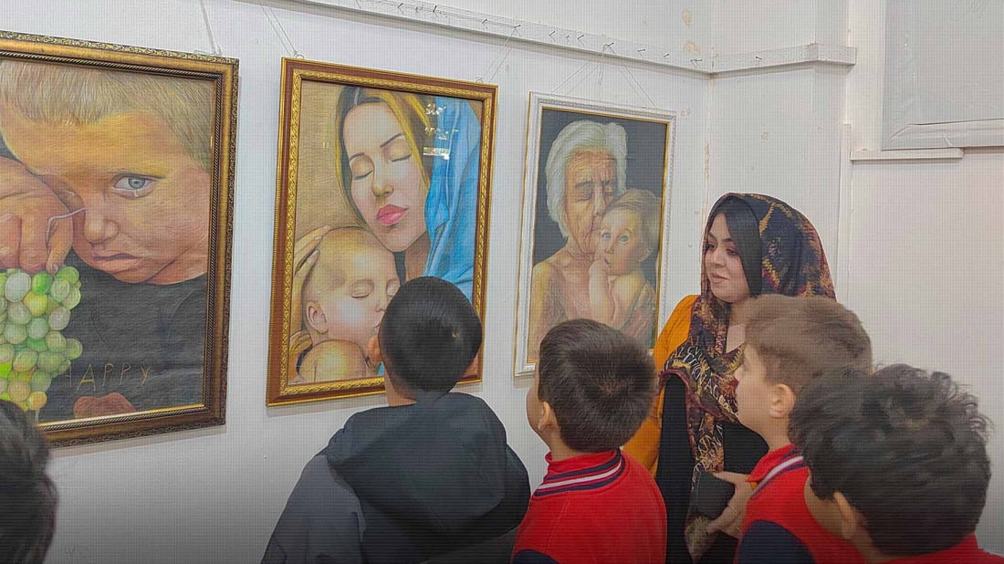 ژنانی گەرمیان بە رەنگەکانیان ژیان جوان دەکەن