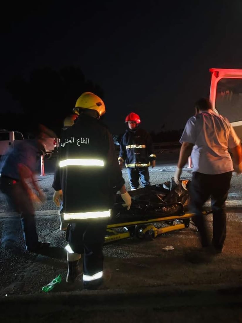 بابل: اصطدام سيارة بكتلة كونكريتية يسفر عن وفاة 5 أطفال وامرأتين (صور)