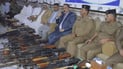 شرطة كربلاء في مضيف أحد شيوخ البو عامر لتنفيذ حملة حصر السلاح بيد الدولة