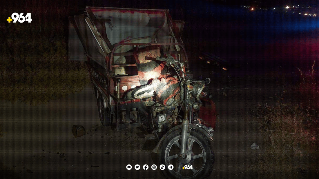 بارهەڵگرێک و ماتۆڕێکی سێ تایە پێکیاندادا