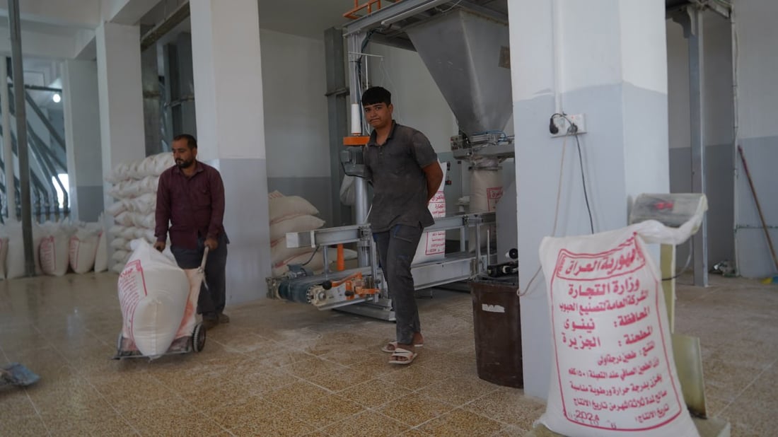 تلعفر ترفض الأكل إلا من سايلو تلعفر.. الحنطة الأخرى يصعب خبزها