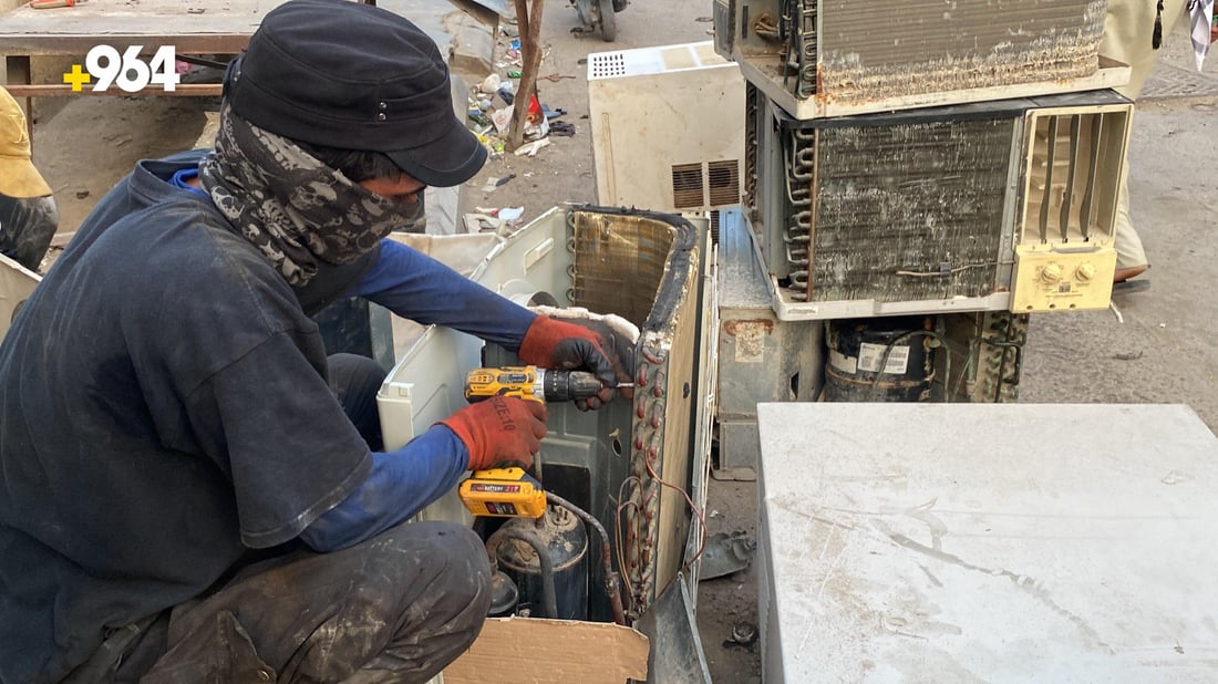 من “العتاگة” إلى بغداد.. الناصرية لا تبوح بكلّ شيء عن تجارة الخردة (صور)