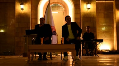 ليلة جمعة مميّزة في اليرموك.. عبد فلك ويحيى العلاق بالشعر والغناء (فيديو)