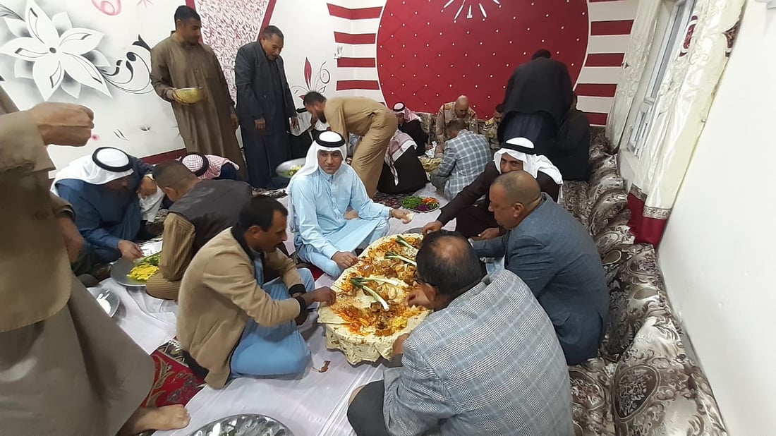 ألبوم مصور من ولائم مضايف الزاب: لحمٌ كثير فرحاً بولادات المواشي والربيع