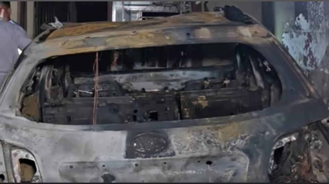 ئۆتۆمبێلێک و بەشێکی ماڵێک سووتان